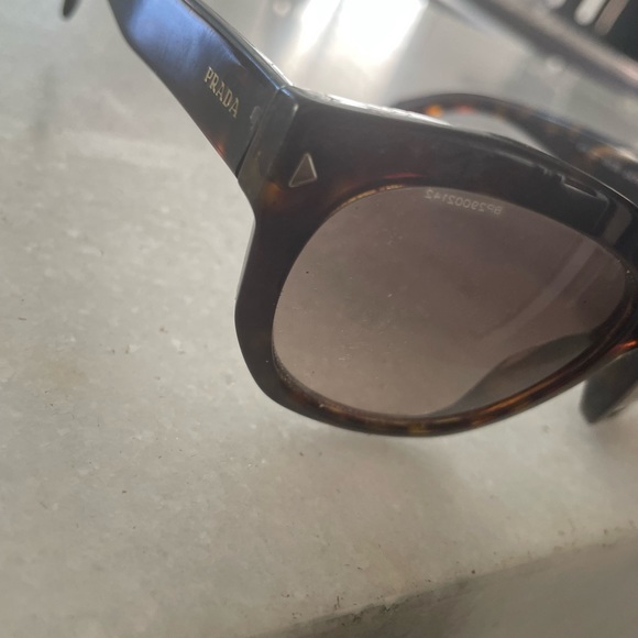 Prada Sunglasses - Picture 5 of 6